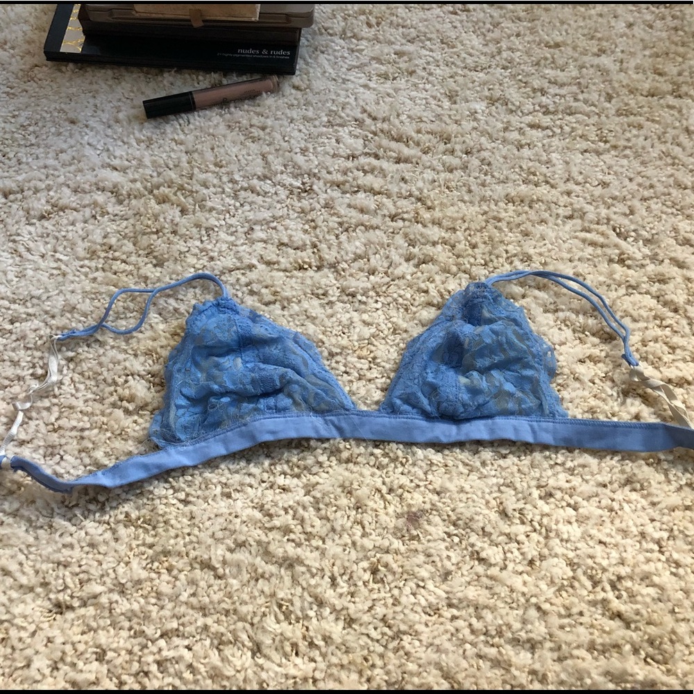 Medium Urban Outfitters Lace Bralette